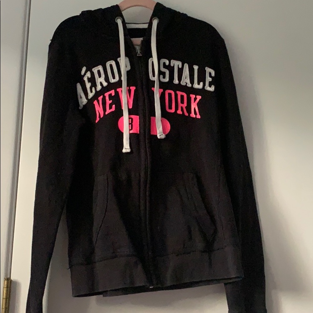 Aero zip up size small